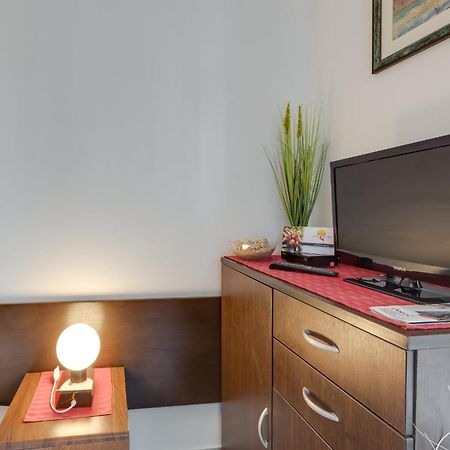 Apartment House Matosevic Porec Room photo